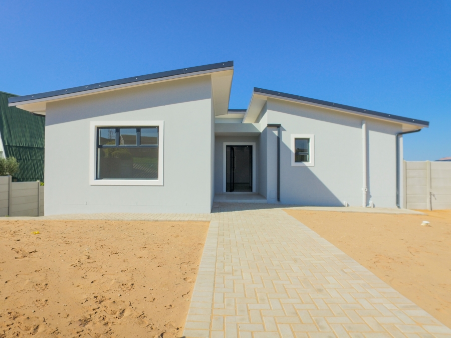 3 Bedroom Property for Sale in Dana Bay Western Cape